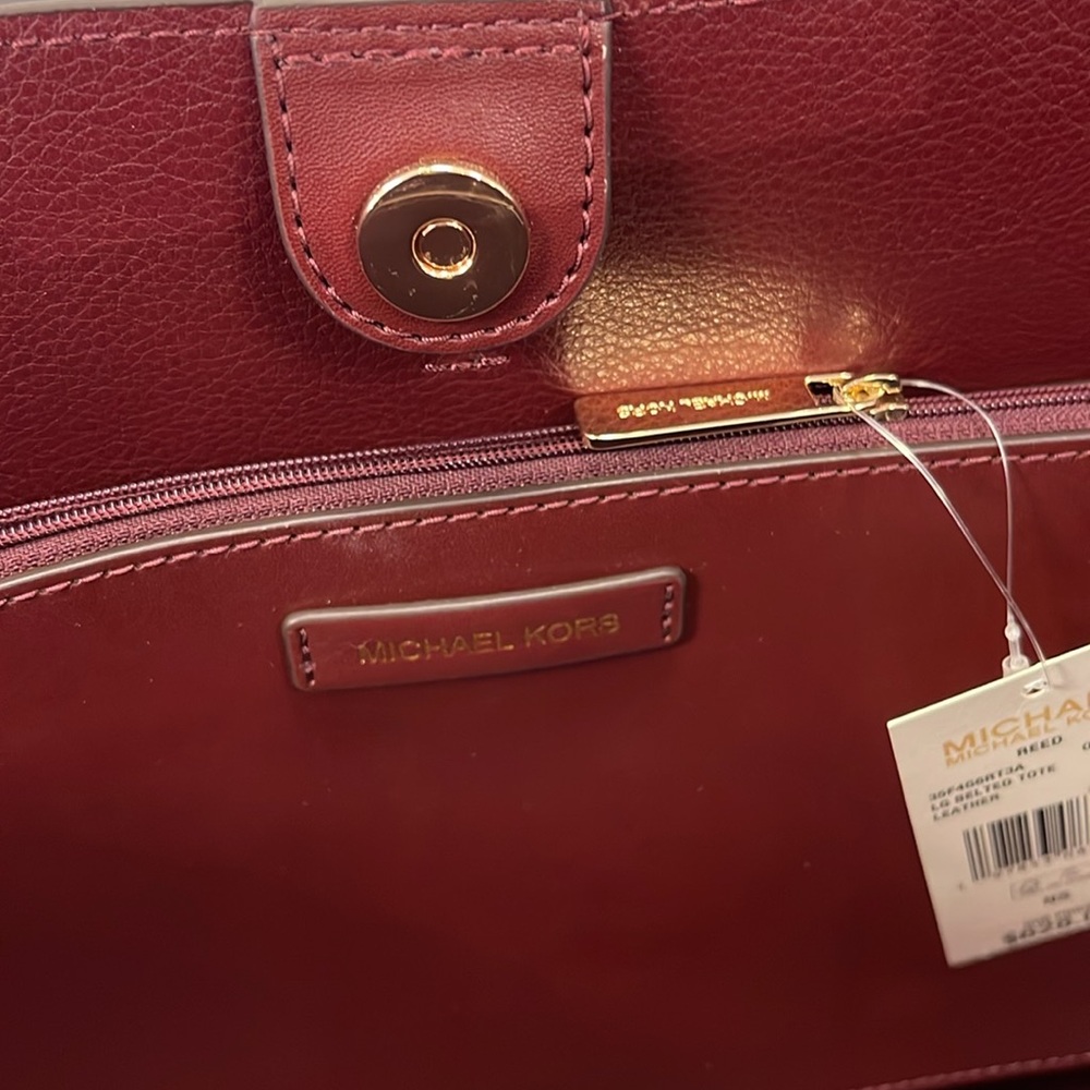 MICHAEL KORS
Reed Lg Leather Belted Satchel Shoulder Handbag 
Oxblood Crocodile - Picture 9 of 16